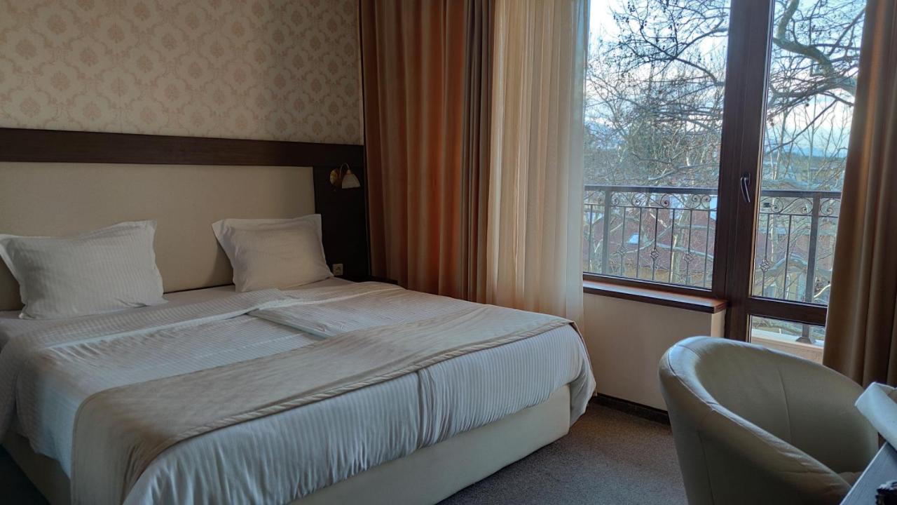 Spa Hotel Medicus วาร์เชทส์ ภายนอก รูปภาพ