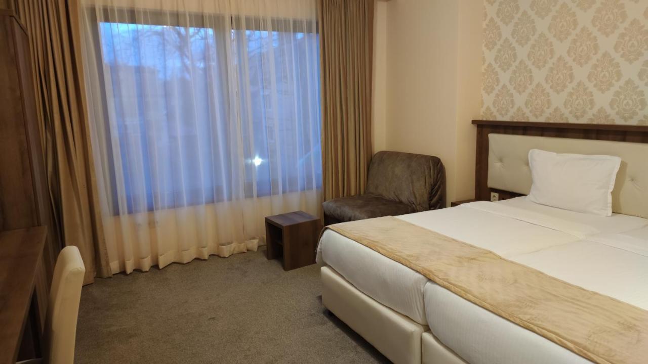 Spa Hotel Medicus วาร์เชทส์ ภายนอก รูปภาพ