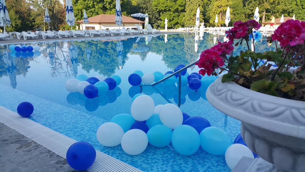 Spa Hotel Medicus วาร์เชทส์ ภายนอก รูปภาพ