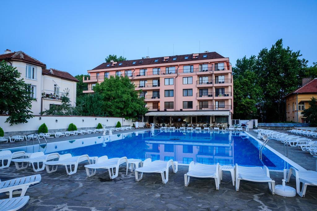 Spa Hotel Medicus วาร์เชทส์ ภายนอก รูปภาพ