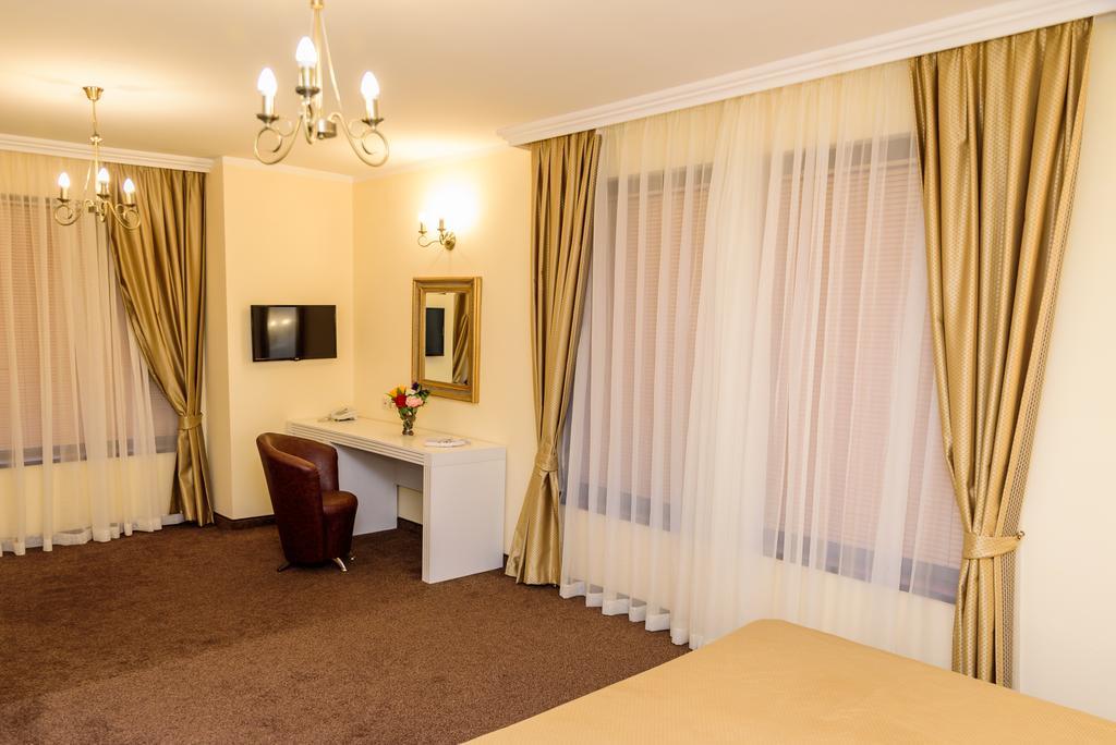 Spa Hotel Medicus วาร์เชทส์ ห้อง รูปภาพ