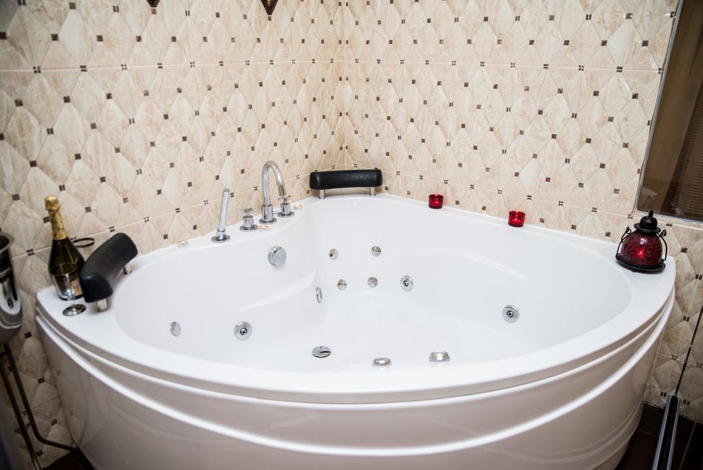 Spa Hotel Medicus วาร์เชทส์ ภายนอก รูปภาพ